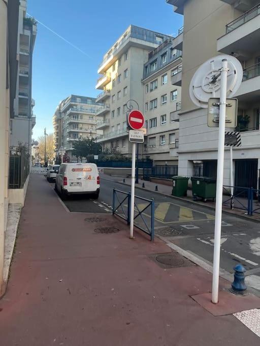 Magnifique Duplex 45 M2 Aux Portes De Paris Metro Barbara A 30Mn Expo Porte De Versailles Montrouge Zewnętrze zdjęcie