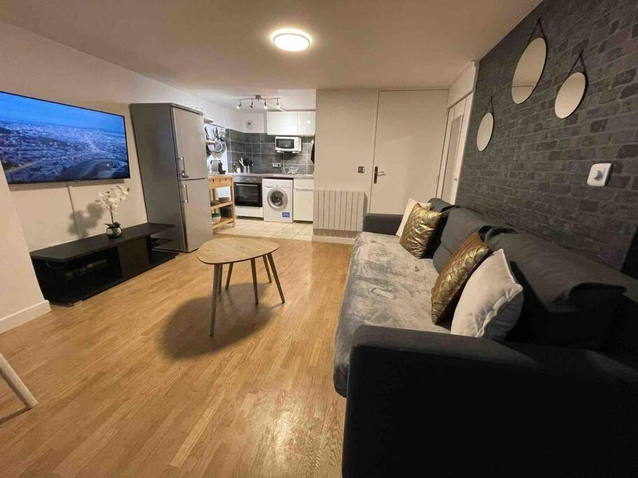 Magnifique Duplex 45 M2 Aux Portes De Paris Metro Barbara A 30Mn Expo Porte De Versailles Montrouge Zewnętrze zdjęcie